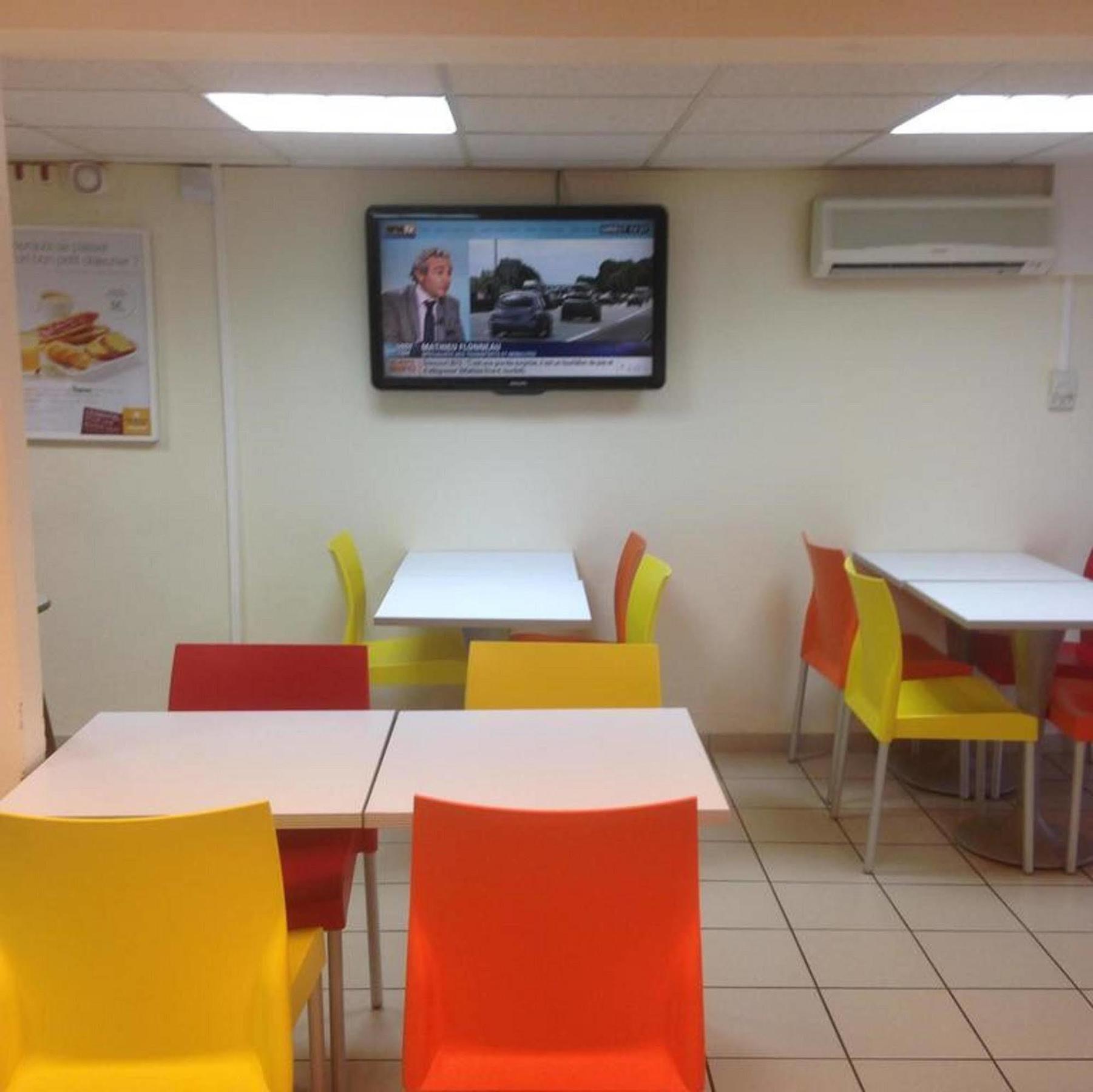 Premiere Classe Niort Est La Creche מראה חיצוני תמונה