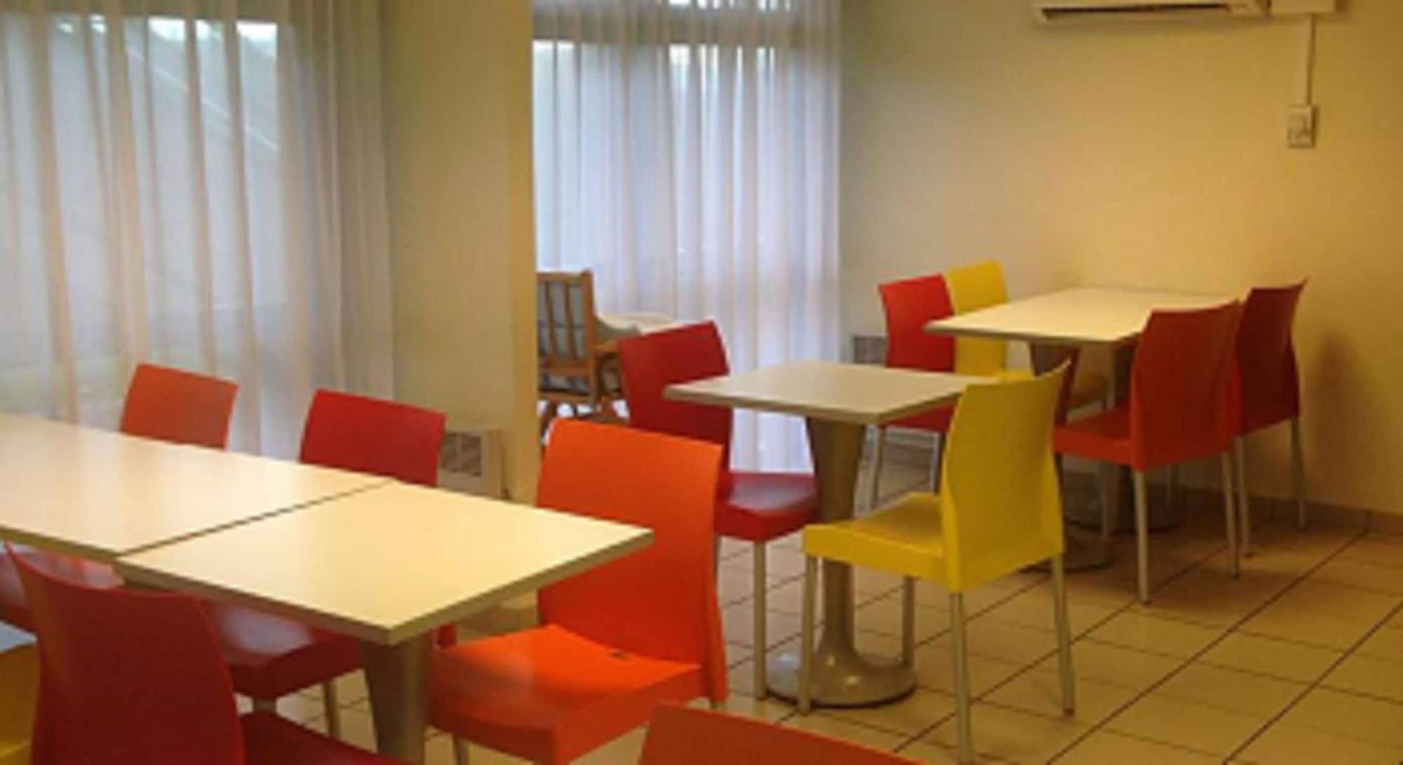 Premiere Classe Niort Est La Creche מראה חיצוני תמונה